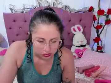 Chaturbate Watch Live Sex Cams of dannajeins