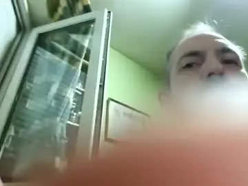 Chaturbate Live Sex Cam of spanishharddick
