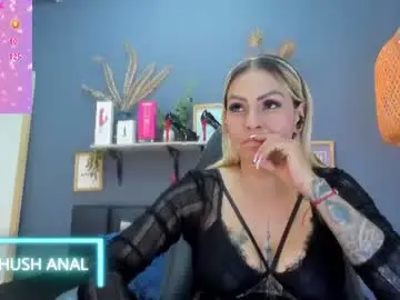 Chaturbate Live Sex Cam of yessika_parker