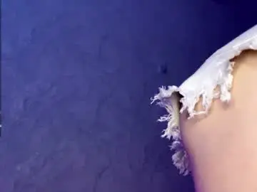 Chaturbate Watch Live Sex Cams of helen__eve