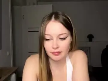 Chaturbate Live Sex of helen__eve