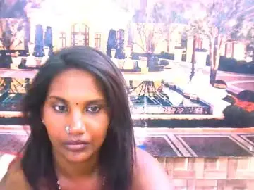Chaturbate Watch Live Sex Cams of indianqueen30