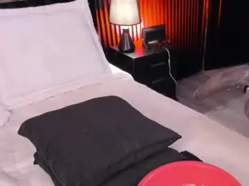 Chaturbate Private Sex Chat of miiaamonroee