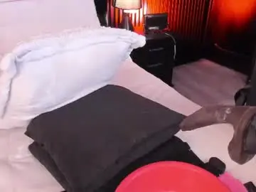 Chaturbate Free Porn Cam of miiaamonroee