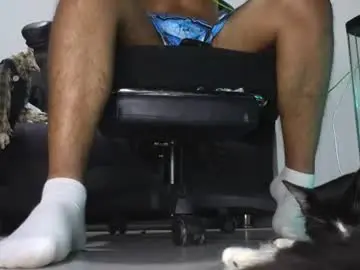 Chaturbate Live Sex Cam of cash_masterdrain