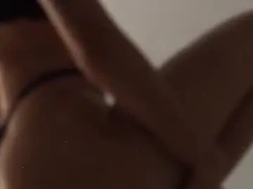 Chaturbate Free Porn Cam of letiziafulkers1