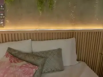 Chaturbate Sex Cam of lia_montclair