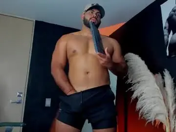 Chaturbate Live Sex of noahcrux