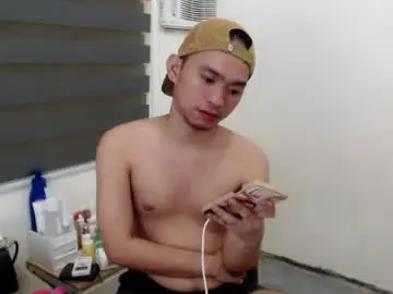 Chaturbate Nude Webcam of ur_joshuahotnotch