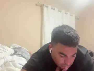 Chaturbate Live Porn of alexwild3