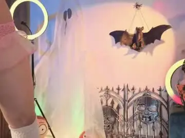 Chaturbate Watch Live Sex Cams of ashlynnlowe_