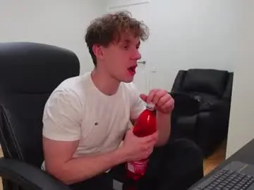 Chaturbate Best live sex cam show of nikki_hard