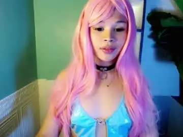 Chaturbate Live Sex Cam of urgoddessawoman_xvx
