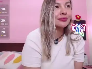 Chaturbate Live Sex Cam of danika_bellaa