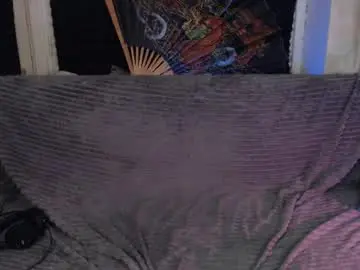 Chaturbate Free Porn Cam of g1vememoney