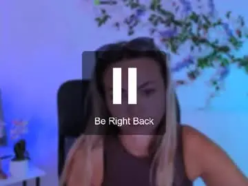 Chaturbate Sex Cam of mabel_light