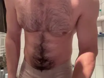 Chaturbate Live Sex Cam of musclehair3