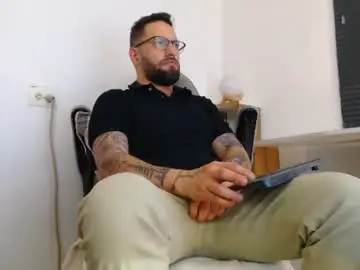 Chaturbate Adult Webcams of oliverdrew1