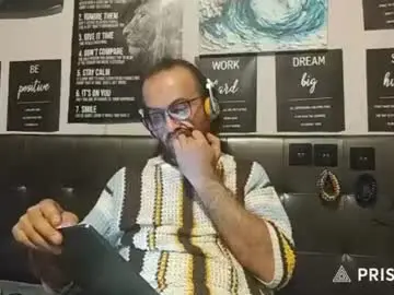 Chaturbate Live Sex Cam of pedrocoelhopio