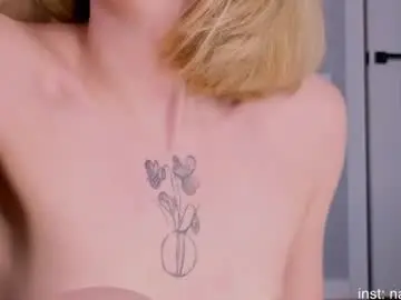 Chaturbate Best live sex cam show of skymuse_