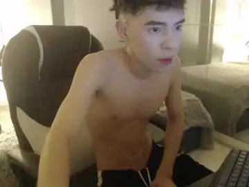 Chaturbate Live Sex Cam of ash_kai