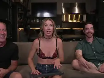 Chaturbate Free Porn Cam of blondefoxsilverfox