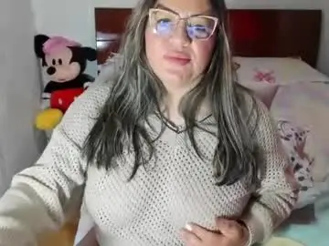 Chaturbate Live Porn of cris_spicy