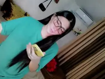 Chaturbate Adult Video Chat of hot_claudia69