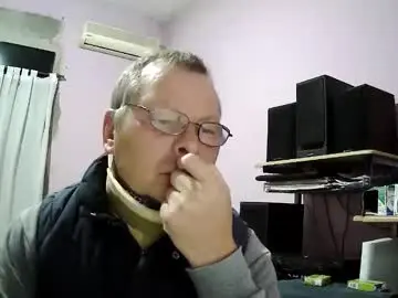 Chaturbate Free Porn Cam of pol22010