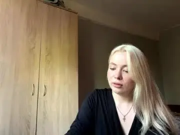 Chaturbate Live Sex Cam of laino_