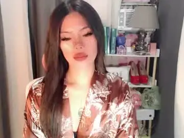 Chaturbate Live Sex Cam of andrea06121998