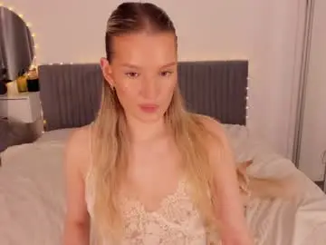 Chaturbate Live Sex Cam of cassietyler