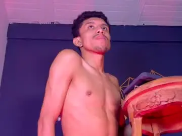 Chaturbate Live Sex Cam of noah_brookss