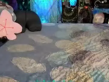 Chaturbate Live Sex Cam of xaevynne