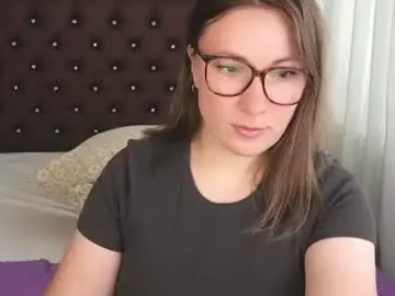 Chaturbate Adult Video Chat of cute_darina