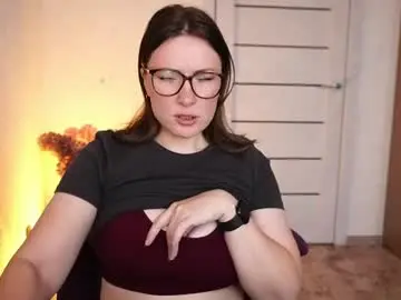 Chaturbate Adult Video Chat of cute_darina