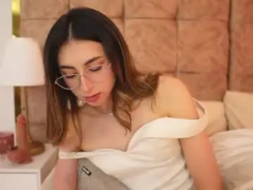 Chaturbate Sex Cam of emmaclark__