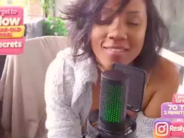 Chaturbate Watch Live Sex Cams of yayamuse