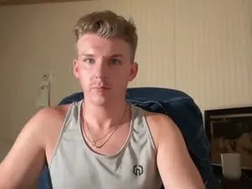Chaturbate Sex Cam of deeyungguy