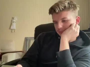 Chaturbate Sex Chat of deeyungguy