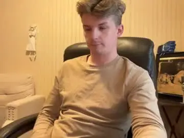 Chaturbate Live Sex Cam of deeyungguy
