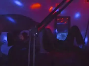 Chaturbate Watch Live Sex Cams of samatha1998