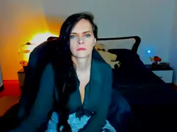 Chaturbate Sex Cam of sexqueen1111