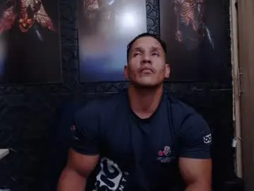 Chaturbate Best live sex cam show of viktorherrera