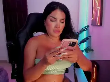 Chaturbate Live Sex Cam of kittyhotts