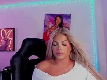 Chaturbate Best live sex cam show of kittyhotts