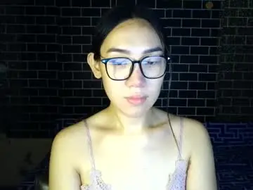 Chaturbate Live Sex Cam of sexy_queeniex