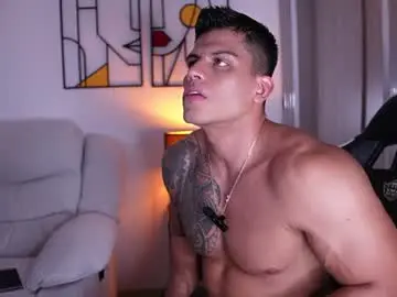 Chaturbate Best live sex cam show of tyler_muscle