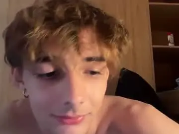 Chaturbate Free Porn Cam of witnessboy
