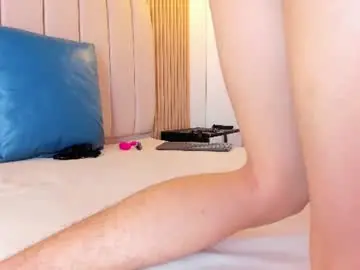 Chaturbate Live Sex Cam of kenny_hank